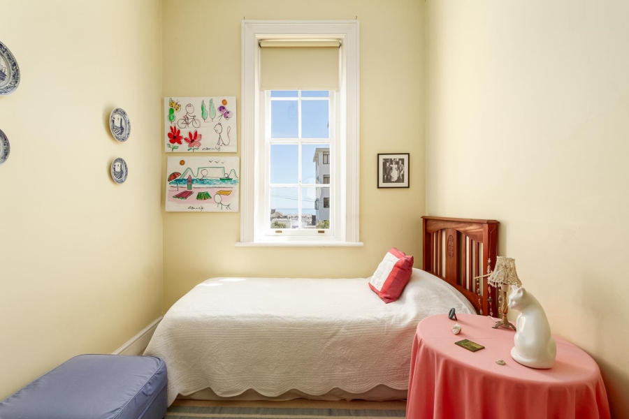 4 Bedroom Property for Sale in Bantry Bay Western Cape